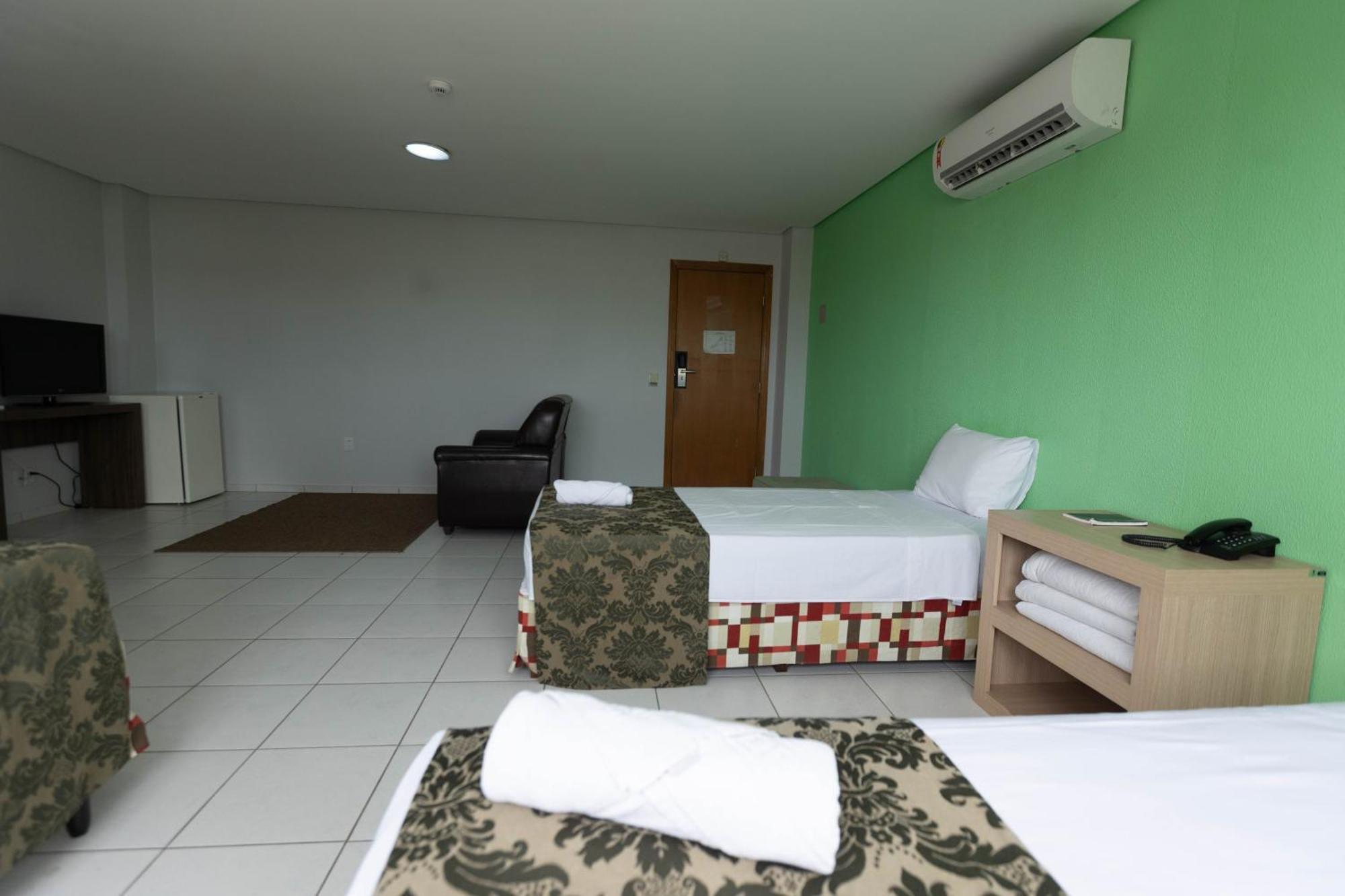 Hits Pantanal Hotel Aeroporto Várzea Grande Exterior photo