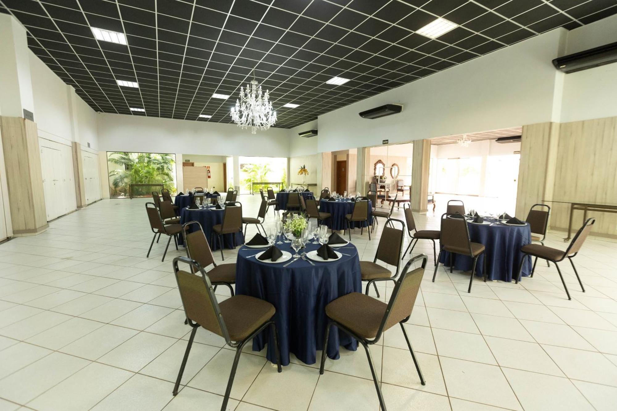 Hits Pantanal Hotel Aeroporto Várzea Grande Exterior photo